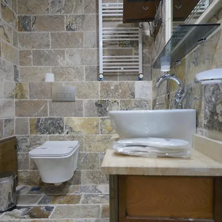 Alaturca House 2*