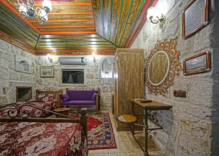 Alaturca House Hotel 2*